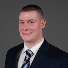 Robert Cromack's Instagram, Twitter & Facebook