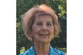 Lucy Born Obituary (2022)