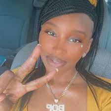 Do anybody eat pigs feet?