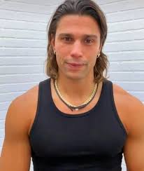 Cada Dia Amenace Mas Guapo Y Sexy Este Hombre 🤗 🤗 🤗 El Gran Luca  Onestini 👌