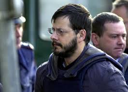 Elle a survécu deux mois et demi aux horreurs de marc dutroux, dans la cache de marcinelle (près de charleroi). Advocaat Van Dutroux Ijvert Voor Vrijlating 25 Jaar In De Gazet Van Antwerpen Mobile