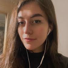 Kimia Montazeri's Instagram, Twitter & Facebook