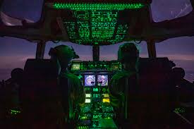 Everhart ii, air mobility command commander, and maj. Usaf C 17 Globemaster Iii Cockpit At Night 5377x3585 Cockpits