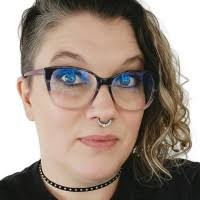 7 "Elle Leonard" profiles