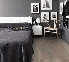 A white painted wall in your bedroom is the perfect idea to add a radiant look to your sanctuary. Small Bedroom Ideas Black White And Grey Novocom Top