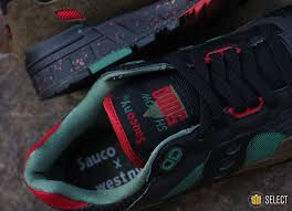 Following september's 'tequila sunrise' release, this latest collaboration moves inland, utilizing a unique 'cabin fever' theme with black leather, brown suede and green mesh. Sneaker News Select West Nyc X Saucony Shadow 5000 Cabin Fever