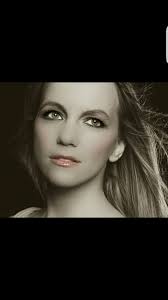 Profile for Model Bella Chuppa