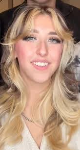 Crystal Pettigrew's Instagram, Twitter & Facebook