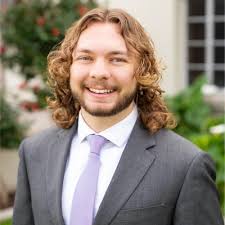 I am excited to announce that I received the CALI award for earning the  highest score in both my Constitutional Law I and my Legal Writing &  Research courses at The University