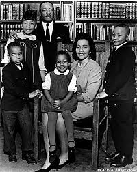 Mr Mrs Martin Luther King And Family Martin Luther King Family Martin Luther King Pictures Dr Martin Luther King Jr