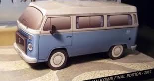 Volkswagen T2 Brazilian Kombi Last Edition By Papercrafts Paper Models Free Paper Models Volkswagen