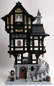 Medieval Town House I Wanted Something Big And Imposing Fo Flickr Lego Village Legos Lego House