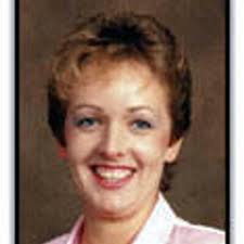 Lynda Summers's Instagram, Twitter & Facebook