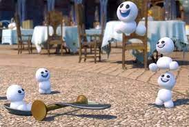 Snowgies Look At The Little Guy In The Spoon Lol Frozen Disney Movie Frozen Fever Frozen Movie