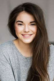 Leia Scott : biographie, filmographie, photos & vidéos