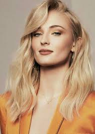 ACTOR]** **Casting Call:** Storyteller Guide **Location:** Budapest  **Type:** Part-Time, Evening Hours (2-3 hours per shift) **Compensation:**  Competitive Wages + Tips + Performance Bonuses *Do you have a passion for  performing and a