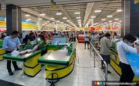 The pew research center defines middle class, or however, because the cost of living and average income varies so widely from state to state, the income needed to be middle class in one state. Millions Of Middle Class Southeast Asians Are Falling Into Poverty Free Malaysia Today Fmt