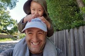 Erin Hadley's Instagram, Twitter & Facebook