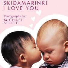 Skidamarink, a Singable Picture Book