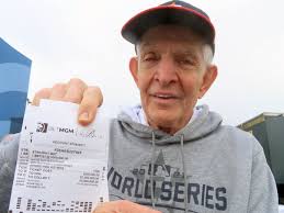 Gambler 'Mattress Mack' wins $75m after betting