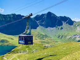 Parking is possible at the cable car valley station against a surcharge. Herbst Ausflug Auf Die Melchsee Frutt Das Freizeitparadies Im Herzen Der Schweiz Auf 1920 M