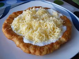 Langos Von Elfenlied Chefkoch Langos Rezept Langosch Rezept Rezepte