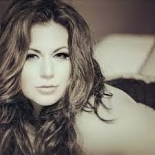 Dawn Monteleone's Instagram, Twitter & Facebook