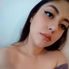 Salma Castillo (@salmacastillo14) • Threads, Say more