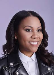 dayna hall carter. executive creative director.