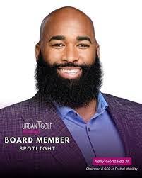 Ebony Batchelor's Instagram, Twitter & Facebook