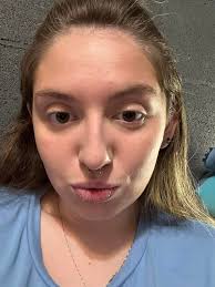 Seint foundation for a natural look