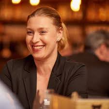 Coach Profile Claudia Salowski (English)