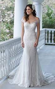 Light, ethereal wedding dresses are the look of the moment (not to mention ideal as it starts to get warmer out!). Sincerity Bridal 3938 Beautiful Lightweight Lace Wedding Dress With Off The Spring 2017 Wedding Dresses Dream Wedding Dresses Sincerity Bridal Wedding Dresses