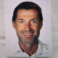 Jose Castillon's Instagram, Twitter & Facebook