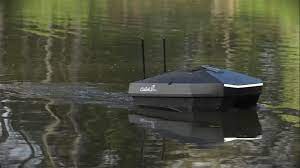 Best GPS Autopilot Bait Boats 2024: Catch X Pro - Rippton