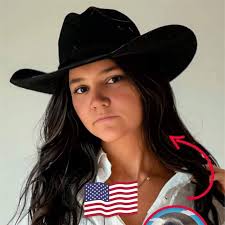 ⛳️ GIVEAWAY TIME! 🎉 Win a Golf Team Entry to the Exclusive LOCASH Golf  Bash Charity Event in Hilton Head! 🏌️‍♂️🌴 Here's how to enter: 1. Follow  @LOCASHGOLFBASH 2. Like this post