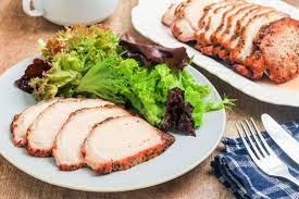 The busy holidays have left me with some stray recipes still to post. Easy 4 Ingredient Pork Roast Recipe