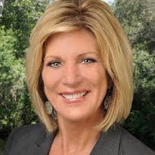 Rebecca Bays (@rebecca_bays)