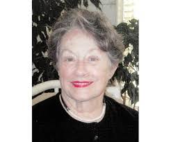 Ellen Hoke's Instagram, Twitter & Facebook