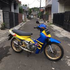 Body set ktm 250 thn 2015 2, shock depan klx replika 3. Suzuki Satria Lumba Motor 2 Tak Yang Dulu Jadi Impian Kumparan Com