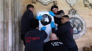 Sir Ernest Shackleton tribute unveiled at Westminster Abbey