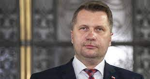 Appointed by president andrzej duda, among the new minister's responsibilities will be the need to strengthen the role of parents. Przemyslaw Czarnek Kim Jest Nowy Minister Edukacji
