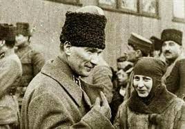 Ataturk Halide Edip Adivar Ile Birlikte Women Rights Tarih Resim