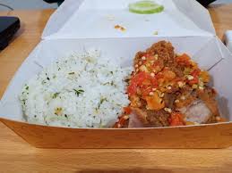 Paket mie geprek sambal embe 6. Bensu Lagi Review Jajan Rekomen Di Restoran Geprek Bensu Karawaci Tangerang