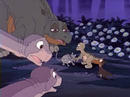 When littlefoot grandfather falls ill, the dinosaurs only way to cure him is a flower in the forbidding land of mist which hold unexpecting perils and danger. Matrix Gyujtemeny Paszta The Land Before Time 4 Journey Through The Mists Trailer Rentcasamarin Com