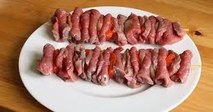 Wellenspiessli Von Der Rindshuft Rollis Rezepte Kochen Fur Gaste Rezepte Lebensmittel Essen