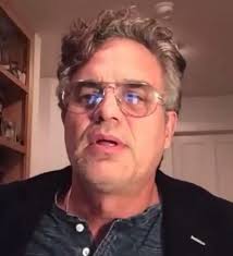 Fall in love with God. He will never break your heart. Putt Amen