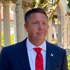 Chris Hattaway's Instagram, Twitter & Facebook