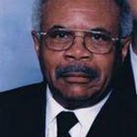 Edward Totten's Instagram, Twitter & Facebook