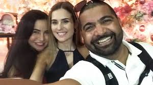 Yessss... het is zover! Jouhaina opende afgelopen donderdag de tweede  locatie van Holiday Occasions by Roosevelt Center op Curaçao in  winkelcentrum SAMBIL Curacao., Ik was erbij en maakte deze VLOG ...